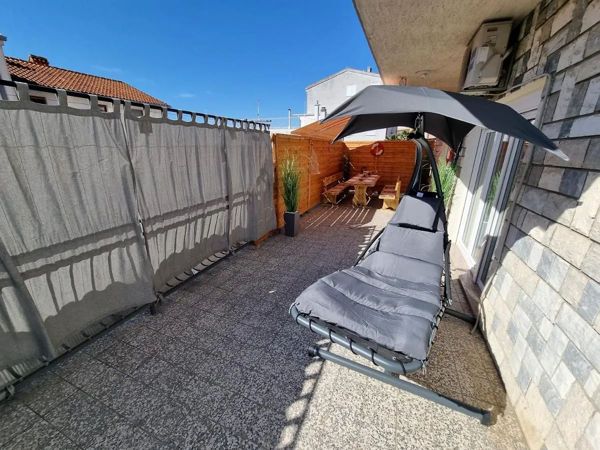 Apartment Anamarija Br. 1 Crikvenica